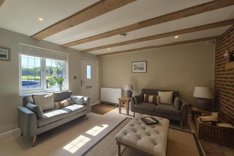 2 bedroom terraced house for sale, Low Street