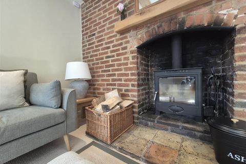 2 bedroom terraced house for sale, Low Street
