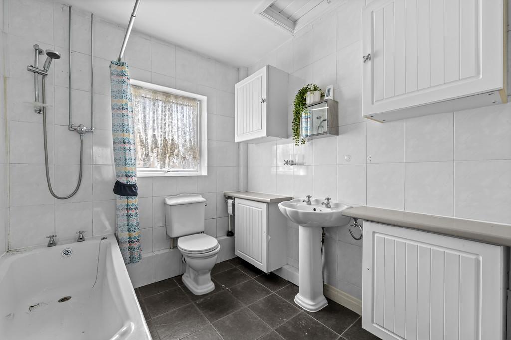 Oakfield Road, Chester, CH1 5 AG