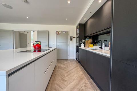 70 Colchester Road, Great Totham, Maldon, CM9 8DG