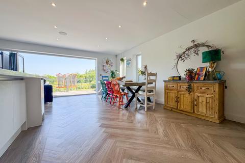 70 Colchester Road, Great Totham, Maldon, CM9 8DG