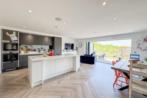 70 Colchester Road, Great Totham, Maldon, CM9 8DG