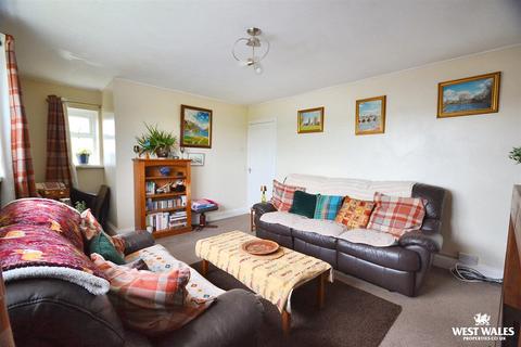3 bedroom apartment for sale, Gelliswick Road, Hakin, Milford Haven
