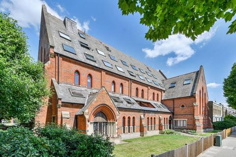 3 bedroom flat for sale, St. Mary's Court, Chiswick, London, W6