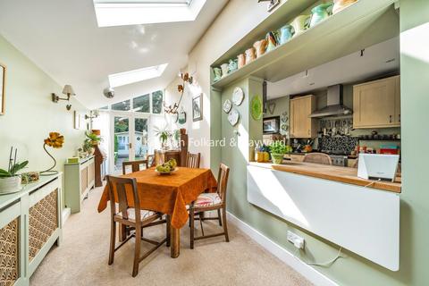18 Babbacombe Road, Bromley, BR1 3LW