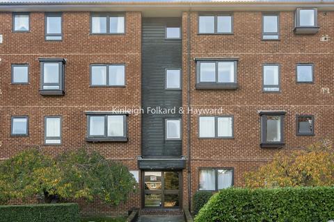 11 Whitehaven Close, Bromley, BR2 0YA