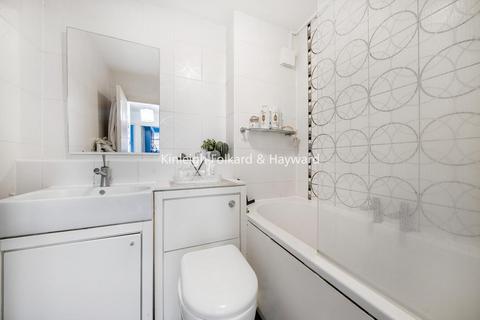 11 Whitehaven Close, Bromley, BR2 0YA