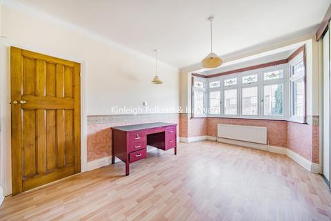 69 Warren Avenue, Bromley, BR1 4BP