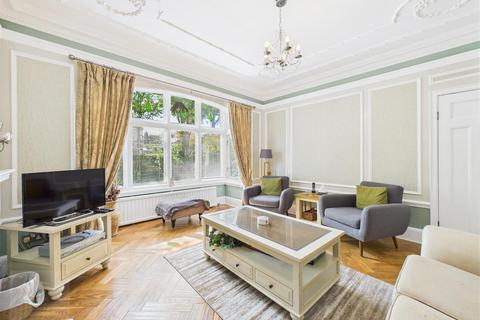 4 bedroom semi-detached house for sale, Enfield Road, Eccles, Manchester