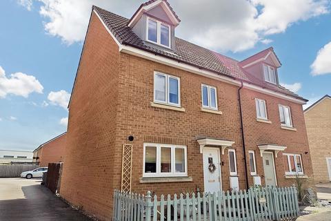 4 bedroom semi-detached house for sale, Thirsk Drive, Trowbridge BA14