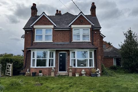 7 bedroom farm house for sale, Grange Farm, Ashflats Lane, Stafford, Staffordshire, ST18 9BP