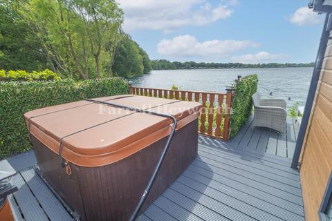 undefined, South Lakeland Leisure Vill, Carnforth LA6