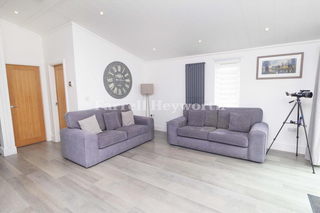 Open Plan Living 3