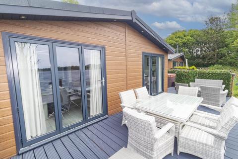 3 bedroom property for sale, South Lakeland Leisure Vill, Carnforth LA6