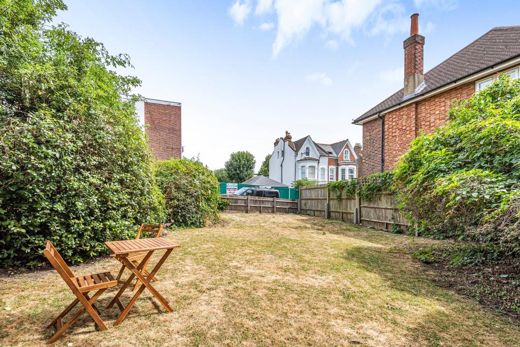 Picture No. 02