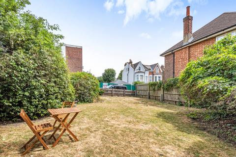 4a Springfield Road, London, SW19 7AL