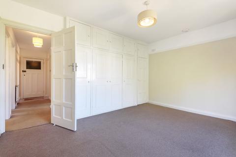 4a Springfield Road, London, SW19 7AL