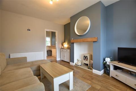 73 Blackshaw Lane, Royton, Oldham, OL2 6NT