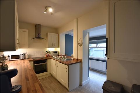 73 Blackshaw Lane, Royton, Oldham, OL2 6NT