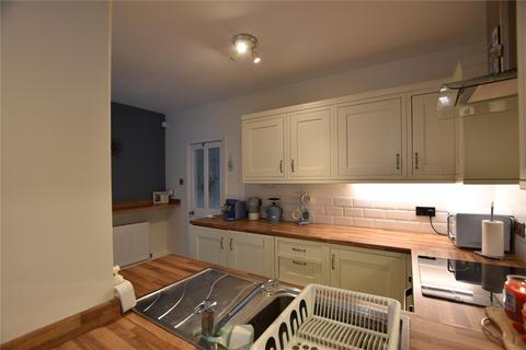 73 Blackshaw Lane, Royton, Oldham, OL2 6NT
