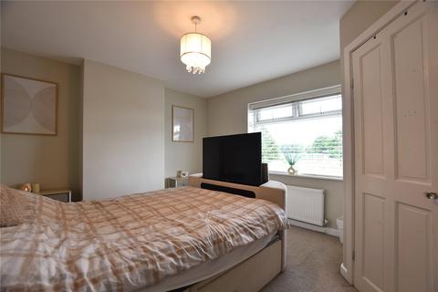 73 Blackshaw Lane, Royton, Oldham, OL2 6NT