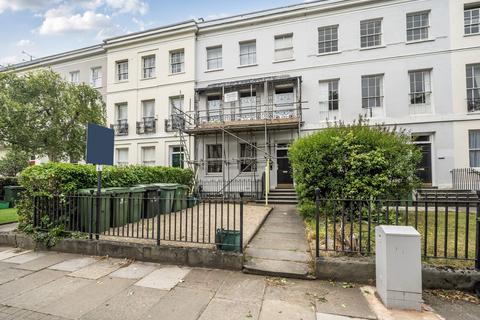 Evesham Road, Gloucestershire GL52