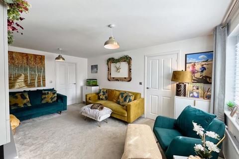 45 Hooper Way, Tonna, Neath, SA11 3FB