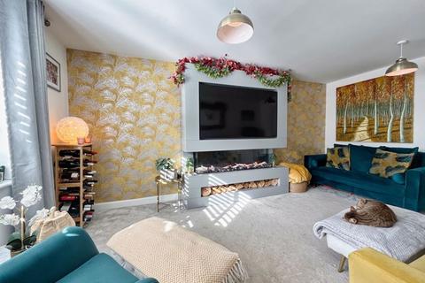 45 Hooper Way, Tonna, Neath, SA11 3FB