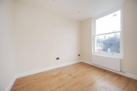 2 bedroom flat for sale, Commercial Road, Shadwell, London, E1