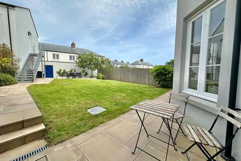 undefined, Stret Rosemelin, Truro