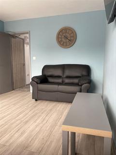 2 bedroom flat to rent, 103 Symonds Road, Fulwood PR2