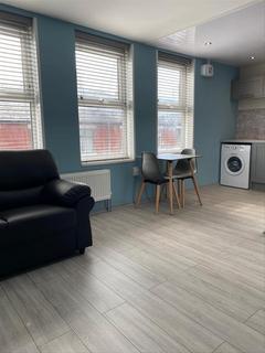 2 bedroom flat to rent, 103 Symonds Road, Fulwood PR2