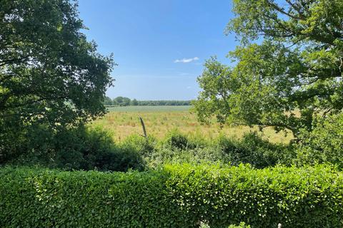 undefined, Fen Meadow, Sevenoaks TN15