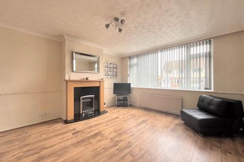 40 Forest Close, Sutton Coldfield, B74 2JZ