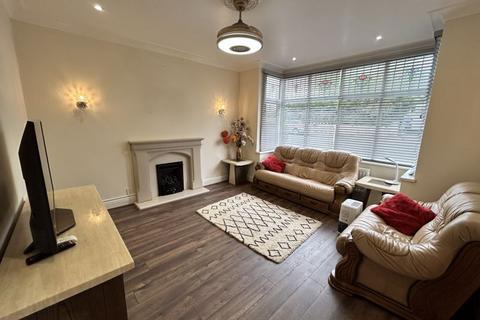 4 bedroom semi-detached house for sale, Llannerch Road West, Rhos on Sea