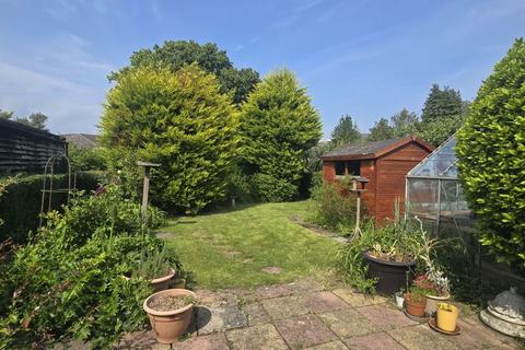 2 bedroom detached house for sale, Steyning