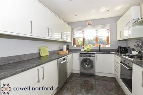 3 bedroom detached house for sale, Westminster Avenue, Oldham OL2