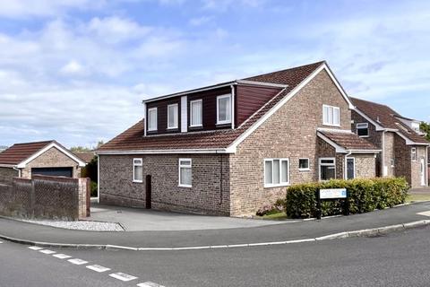 4 bedroom detached house for sale, Cedar Close, Chard, Somerset TA20