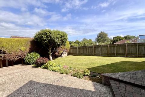 4 bedroom detached house for sale, Cedar Close, Chard, Somerset TA20