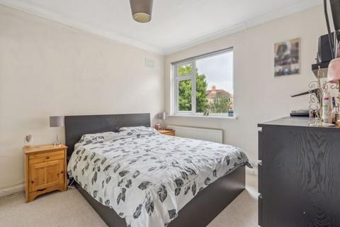 2 bedroom maisonette for sale, Floriston Court, Whitton Avenue West, Northolt