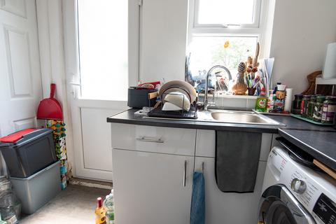 2 bedroom end of terrace house for sale, Titchfield Street, Hucknall NG15
