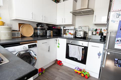 2 bedroom end of terrace house for sale, Titchfield Street, Hucknall NG15