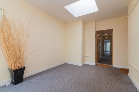 2 bedroom flat for sale, Calderpark Terrace, Glasgow G71