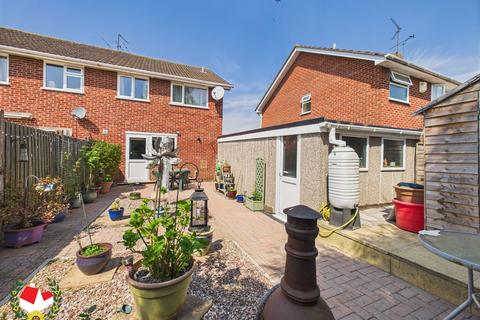 3 bedroom semi-detached house for sale, Ploughmans Way, Hardwicke, GL2