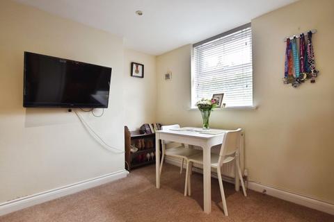 undefined, Estcourt Road, Salisbury                               *VIDEO TOUR*