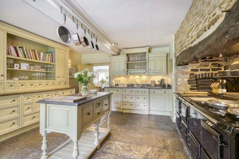 6 bedroom village house for sale, Bristol BS39