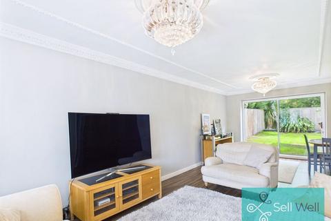 16 Blakefield Drive, Worsley, Manchester, M28 7DW