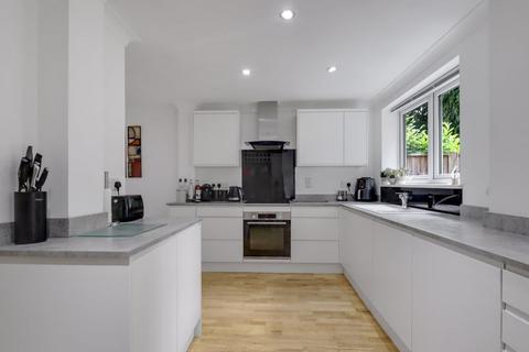 undefined, Beech Hill Road, Ascot SL5
