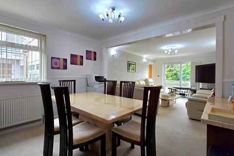undefined, Hazel Walk, Bradford, BD9