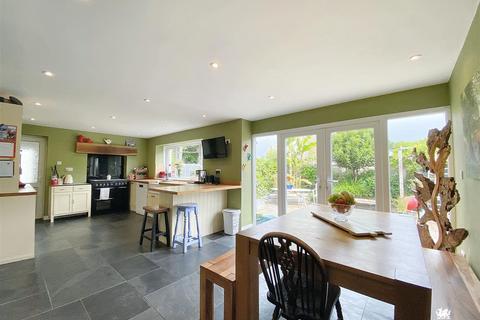3 bedroom semi-detached house for sale, Llanybri, Carmarthen